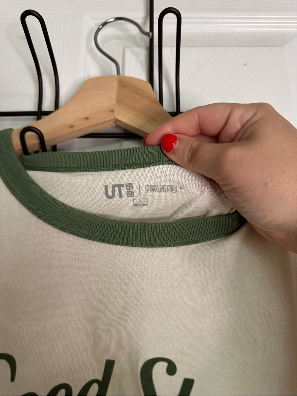 Uniqlo Good Shot Club Peanuts Snoopy Ringer Tee - Cream & Green - Picture 3 of 3